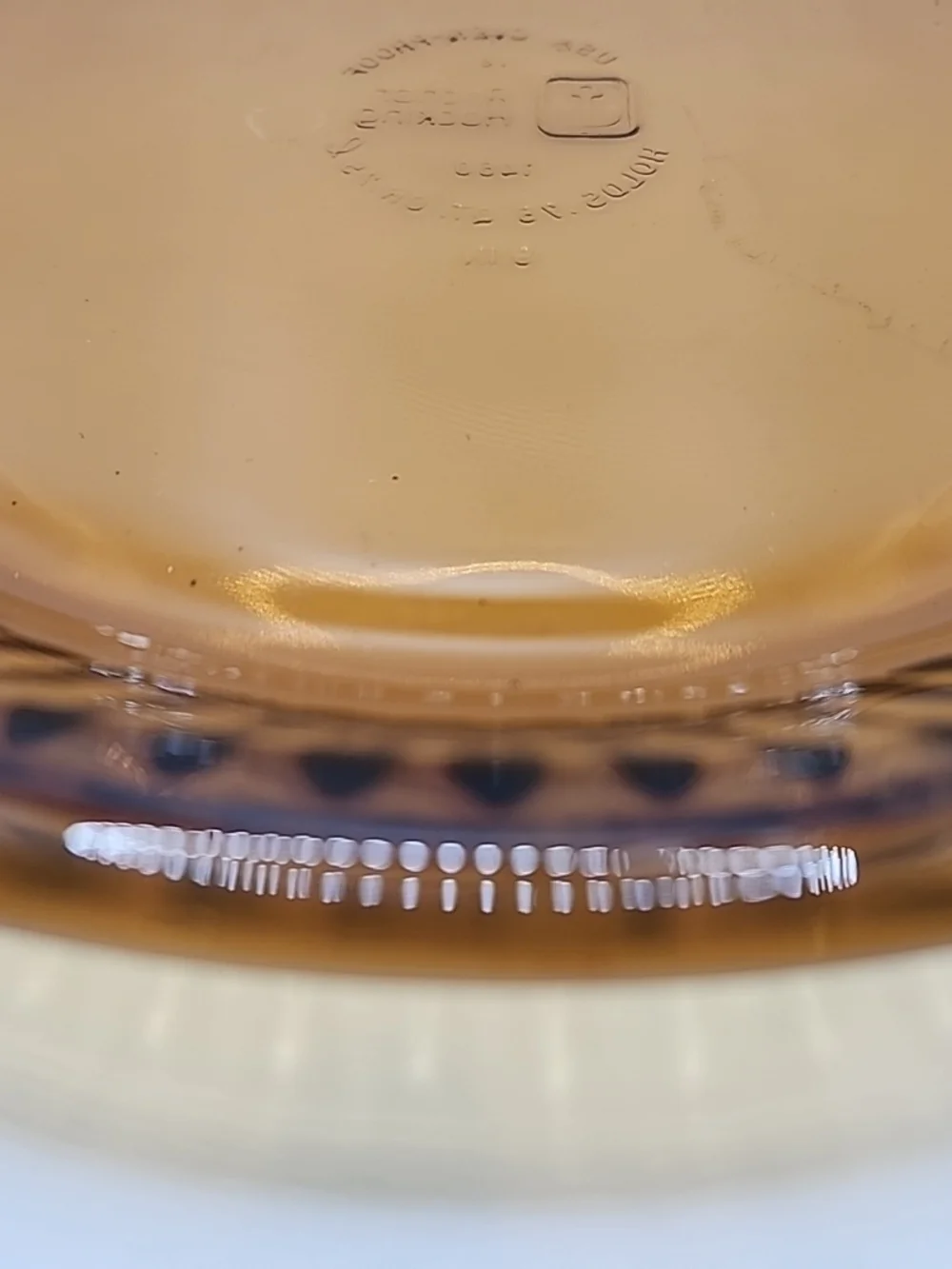Anchor‎ Hocking Amber Glass pie dish 1460 9in